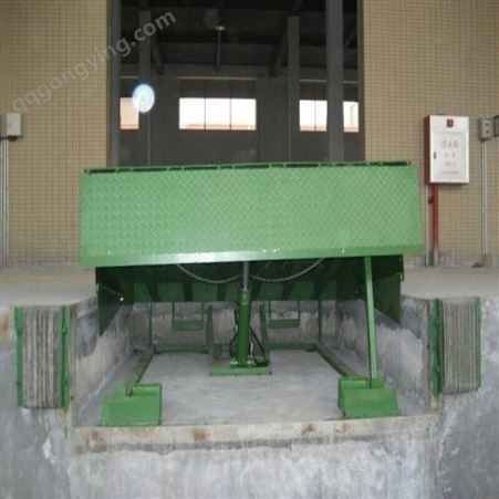 天津工业液压设备 梅泰克诺 货运装卸平台 高度调节板