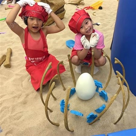 儿童恐龙乐园考古馆室内游乐设备大型淘气堡设施亲子游乐场