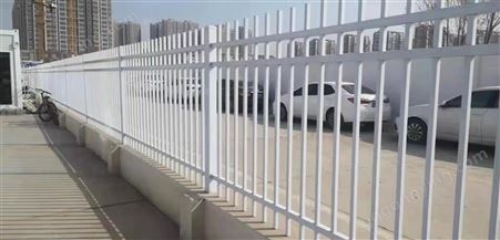 ts-325铁艺护栏网 户外工地工厂围墙防护栏杆高度1.2-2.5米