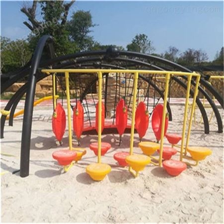 重庆攀爬网组合游乐设备公园绳网攀登架儿童体能训练设施